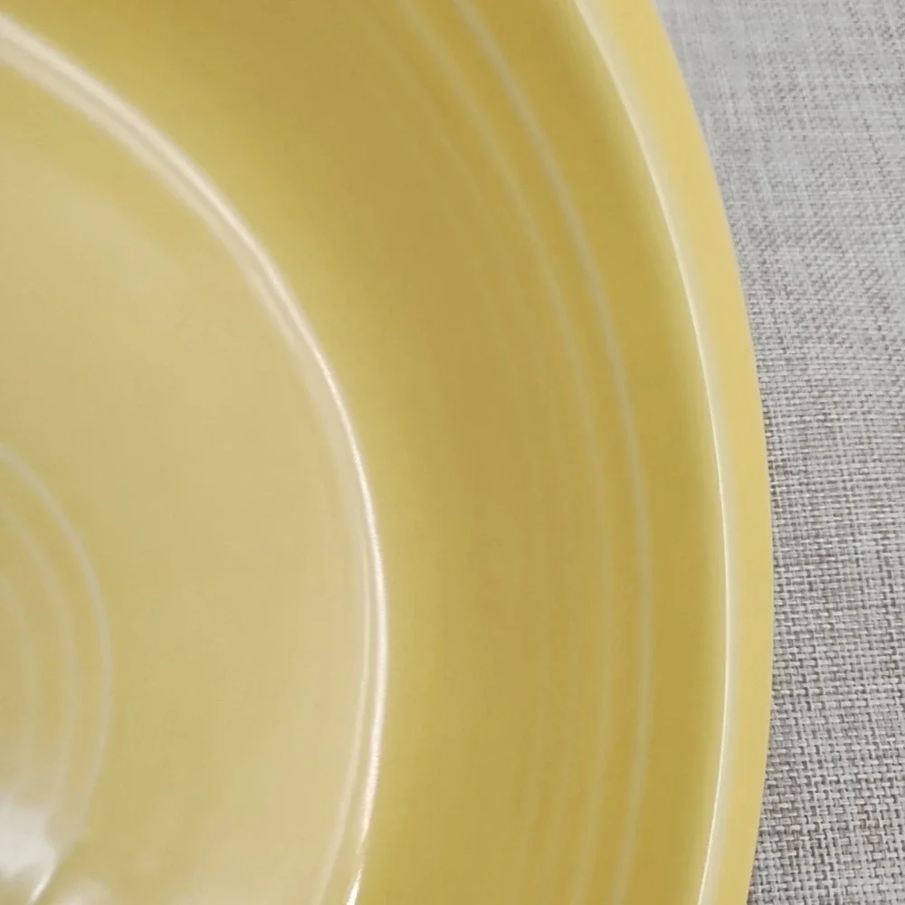 Fiesta Retired Sunflower Yellow Classic Rim Cereal Bowl 6 7/8